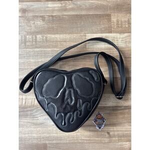Pumpkin Kult Poison Apple Purse by Love Pain & Stitches